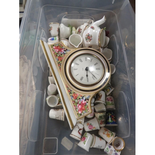 103 - A TRAY OF CERAMICS AND SUNDRIES TO INCLUDE A CLIO CLOCK , VINTAGE SILK PANEL HORSE RACING CALENDAR, ... 