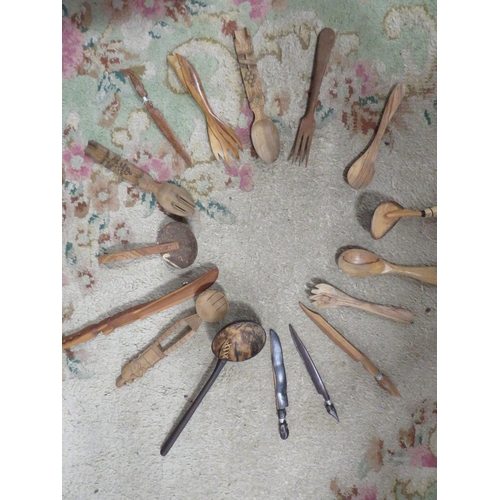 127 - COLLECTION OF TREEN SPOONS, OCEANIC POLYNESIAN COCONUT SHELL SPOONS, AFRICAN TRIBAL ART ETC 