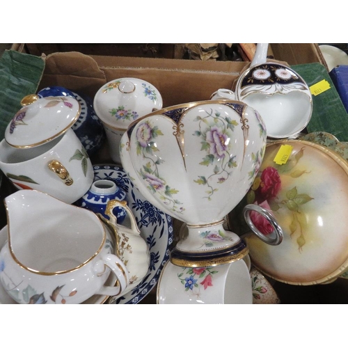 135 - TWO TRAYS OF ASSORTED CERAMICS TO INCLUDE ROYAL WORCESTER, COLCLOUGH ETC