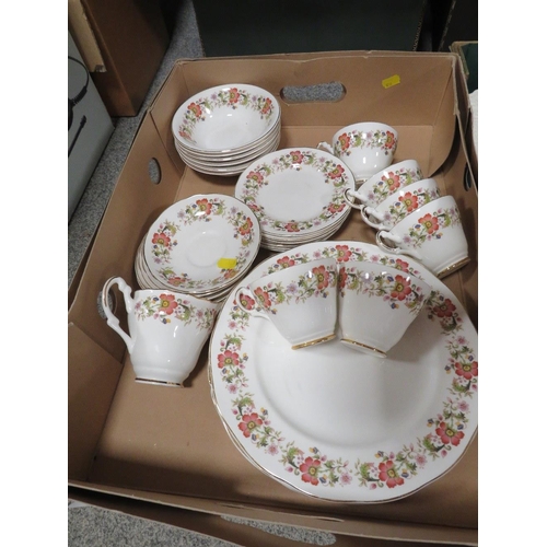 147 - THREE TRAYS OF ASSORTED CERAMICS TO INCLUDE VINTAGE TEA WARE AND ROYAL DOULTON CHRISTMAS PLATES TOGE... 