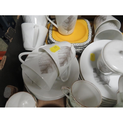 179 - A TRAY OF ASSORTED CERAMICS AND TEA WARE