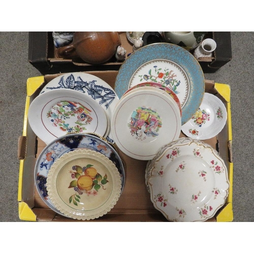 180 - TWO TRAYS OF ASSORTED CERAMICS TO INCLUDE AN AYNSLEY PEMBROKE PLATE