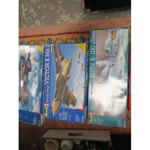 60 - 6 BOXED UNMADE MODEL KITS, 3 REVELL (HANDLEY PAGE VICTOR MARK TWO 1:72 SCALE, B24D LIBERATOR 1:48 SC... 