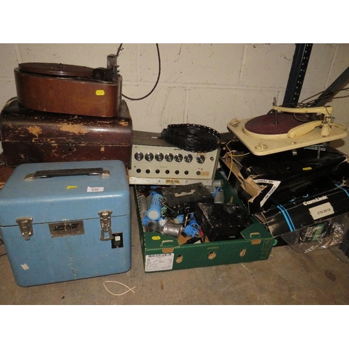 618 - A SELECTION OF VINTAGE RECORD PLAYER, RADIO TRANSMITTERS, CAPACITORS, FIBRE OPTIC WELDER AND VIDEO E... 