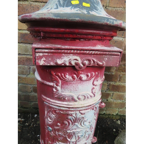 632 - AN ORNAMENTAL POST BOX