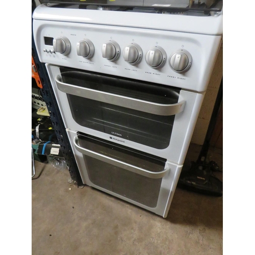 646 - A HOTPOINT ULTIMA GAS COOKER