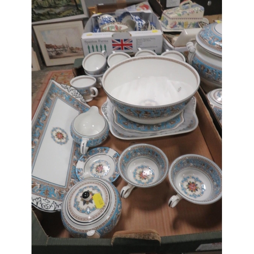 68 - THREE TRAYS OF WEDGWOOD FLORENTINE TEA/DINNER WARE TO INCLUDE A LARGE LIDDED TUREEN, COFFEE POT, FRU... 