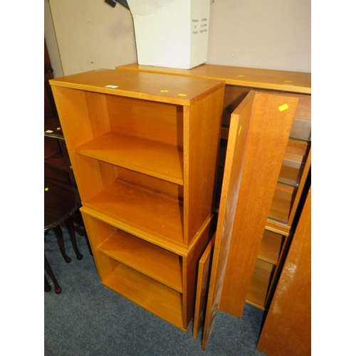 715 - A MID CENTURY 'TAPLEY' TEAK MODULAR BOOKCASE A/F