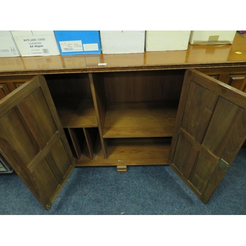 731 - AN UNUSUAL PANELLED SIDEBOARD W-157 CM