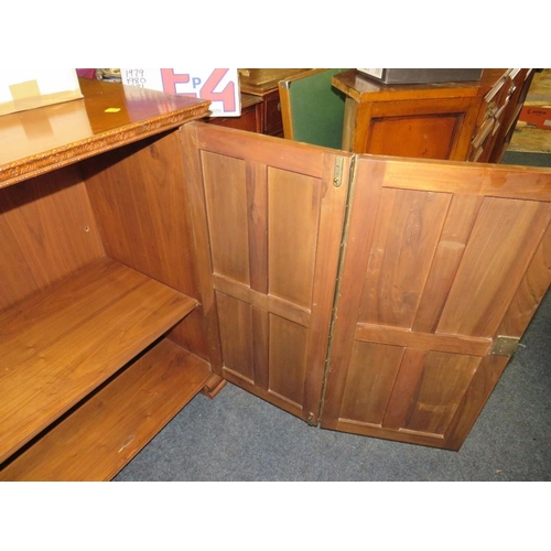 731 - AN UNUSUAL PANELLED SIDEBOARD W-157 CM