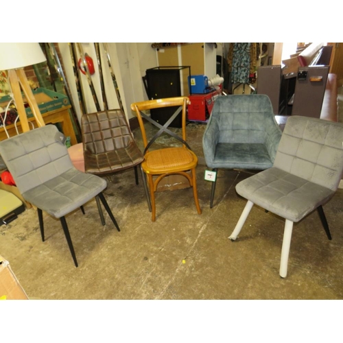 767 - A COLLECTION OF FIVE ASSORTED MODERN CHAIRS