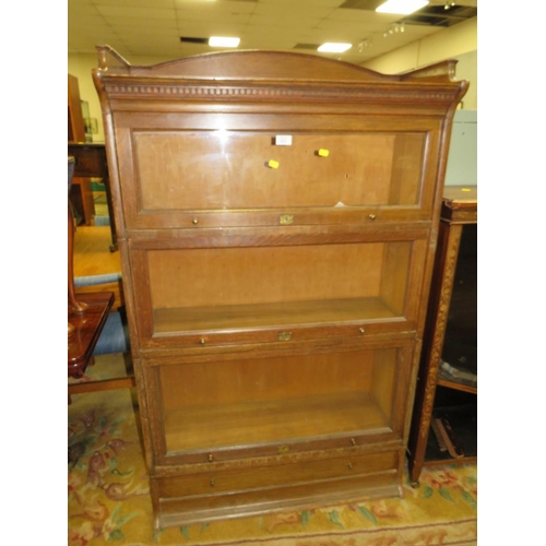 802 - A VINTAGE 'LEBUS' SECTIONAL OAK BOOKCASE H-148 W-88 CM