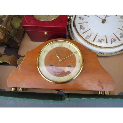 87 - A TRAY CONTAINING A KIENZLE ZODIAC WALL CLOCK, QUARTZ NAUTICAL CLOCK, MANTLE CLOCK AND A SHATZ BRACK... 