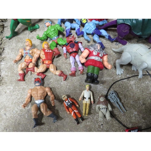 88 - A JOB LOT OF MASTERS OF THE UNIVERSE TOYS TO INCLUDE SIX VINTAGE FIGURES - ONE OF WHICH IS A/F (SKEL... 