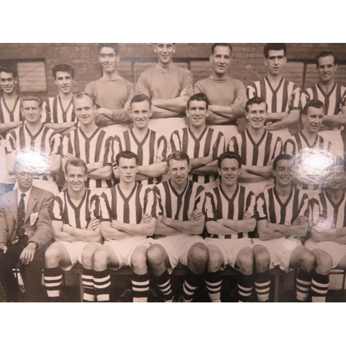 268 - WEST BROMWICH ALBION FOOTBALL INTEREST A TEAM PHOTOGRAPH MOUNTED ON CARD SIGNED BY THE TEAM TO INCLU... 