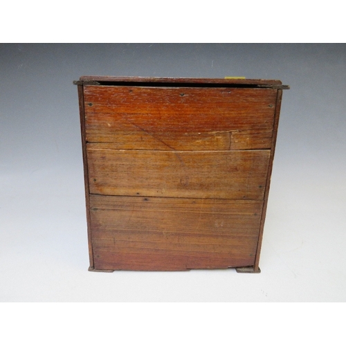 402 - TWO LATE 19TH / EARLY 20TH CENTURY TRAMP ART MINIATURE CHESTS, H 23 and 21 cm