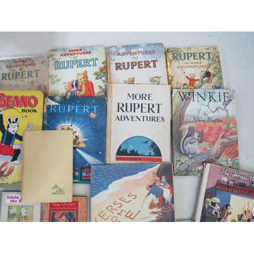 102 - A QUANTITY OF COLLECTABLE CHILDREN'S BOOKS WITH SOME RARE BOOKS IN POOR CONDITION. Includes 1940s an... 