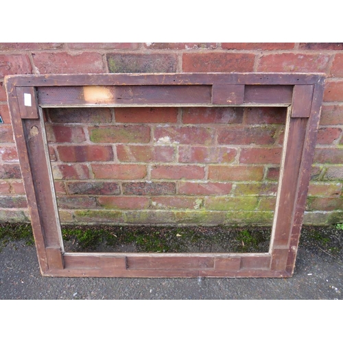 23 - A GILT RECTANGULAR PICTURE FRAME, with egg and dart moulded detail, rebate 82 x 57 cm