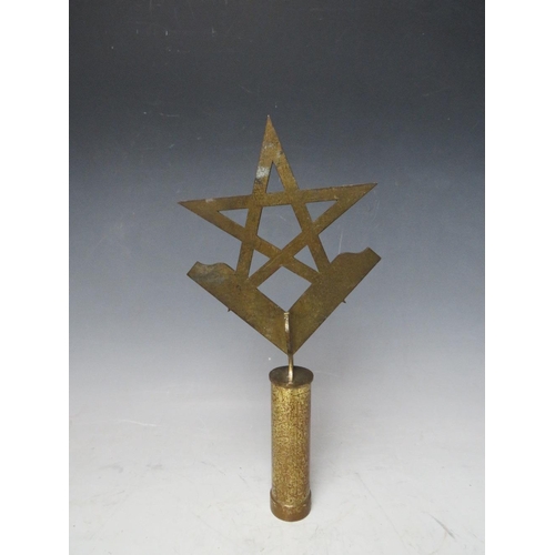 286 - A VINTAGE MASONIC BRASS PROCESSIONAL POLE HEAD, L 31 cm