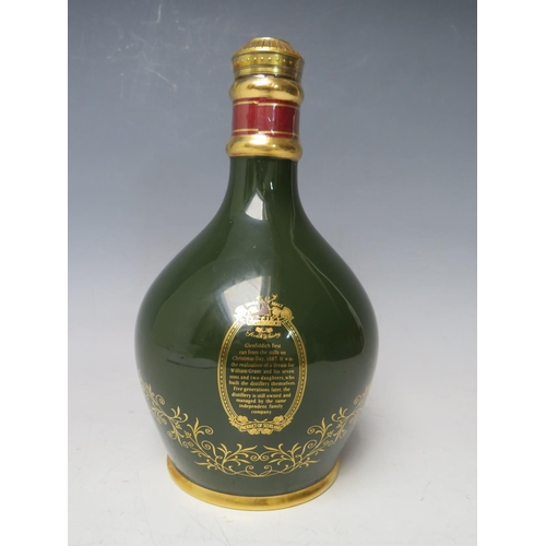 297 - A GLENFIDDICH 18 YEAR OLD SINGLE MALT WHISKY 43%, presented in a green Spode ceramic decanter