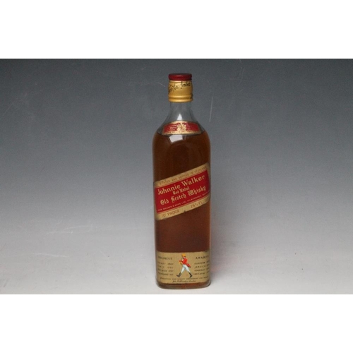 324 - 1 BOTTLE JOHNNIE WALKER RED LABEL OLD SCOTCH WHISKY - MID SHOULDER