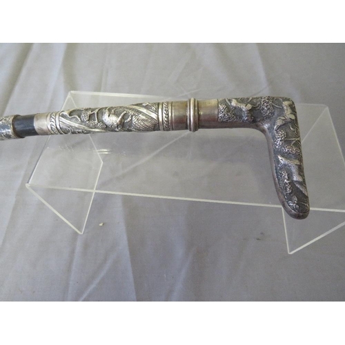 383 - A 19TH CENTURY ANGLO / INDIAN WALKING STICK, with hallmarked silver collar and white metal handle, d... 