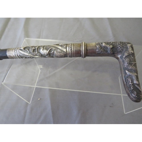 383 - A 19TH CENTURY ANGLO / INDIAN WALKING STICK, with hallmarked silver collar and white metal handle, d... 