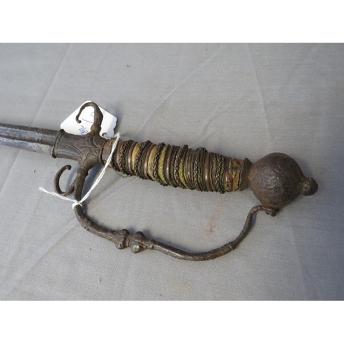 409 - A 17TH CENTURY RAPIER IN RELIC CONDITION, steel pommel and guard, with part wire wrapped grip, L 72 ... 