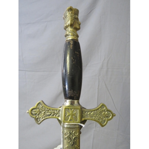 414 - AN EARLY 20TH CENTURY AMERICAN 'KNIGHTS OF COLUMBUS' DRESS SWORD, engraved blade, wooden grip with b... 