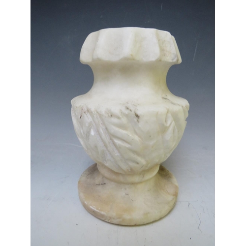 468 - A 19TH CENTURY ALABASTER VASE