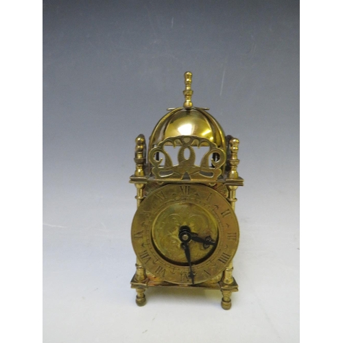 479 - A SMITHS BRASS CASED LANTERN CLOCK, of small proportions, H 17.5 cm