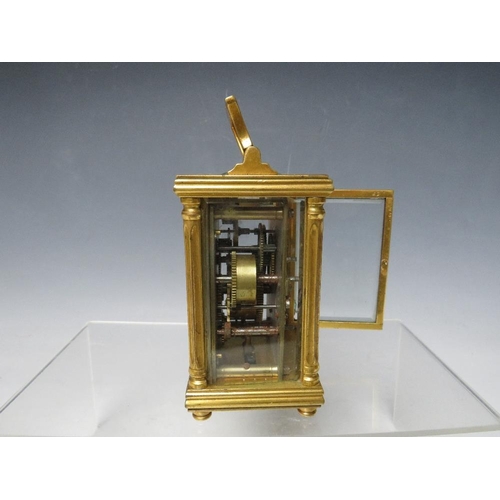 486 - A 19TH CENTURY FRENCH BRASS CARRIAGE ALARM CLOCK, H 10 cm