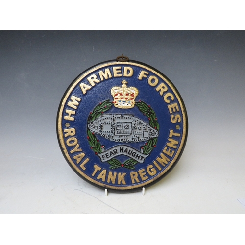 426 - A LATE 20TH / EARLY 21ST CENTURY CIRCULAR METAL PLAQUE, 'H.M. Armed Forces, Royal Tank Regiment', on... 