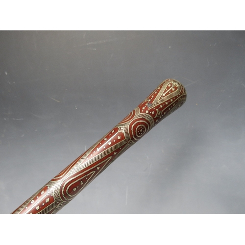 471 - A 19TH CENTURY WALKING CANE WITH SILVER PIQUE WORK DECORATION TO THE UPPER SECTION, overall L 87 cm