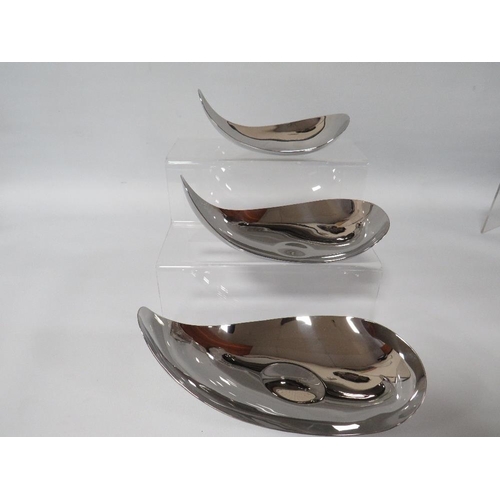 THREE GRADUATING GEORG JENSEN DISHES