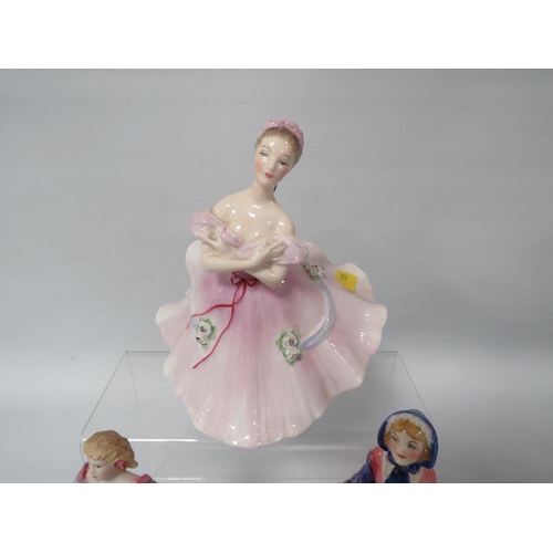 306 - A ROYAL DOULTON 