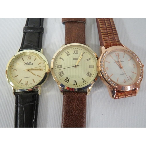 333 - FOUR ASSORTED WATCHES TO INCLUDE A VINTAGE ROTARY DAYDATE EXAMPLE (NO STRAP)