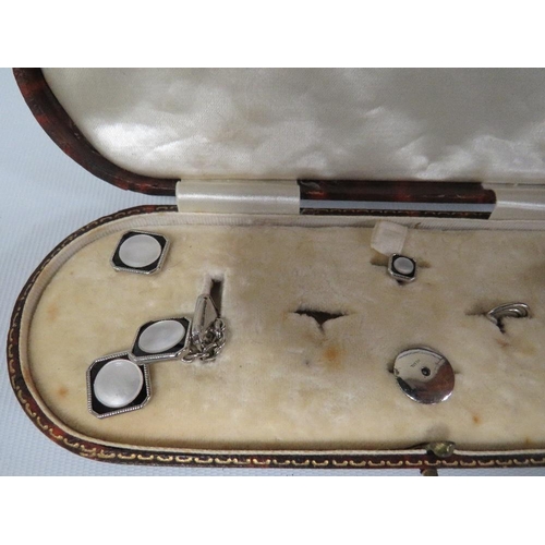 344 - A CASED ART-DECO CUFFLINK AND STUDS SET