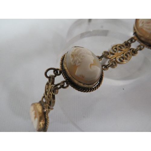 353 - A VINTAGE CARVED SHELL CAMEO BRACELET