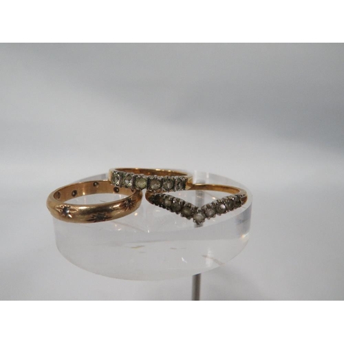 381 - A 9CT YELLOW GOLD BAND SET WITH STONES - SOME MISSING approx weight 2.7g TOGETHER WITH 2 GOLD PLATE ... 