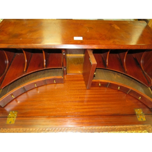 855 - A REPRODUCTION WALNUT BUREAU - W 82 CM