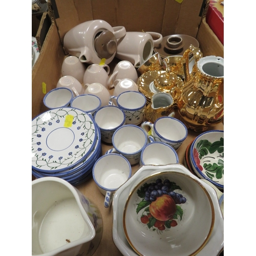 57 - TWO TRAYS OF TEASET ITEMS TO INCLUDE A TRAY OF INDIAN TREE EXAMPLES AND A TRAY CONTAINING POOLE TEA ... 