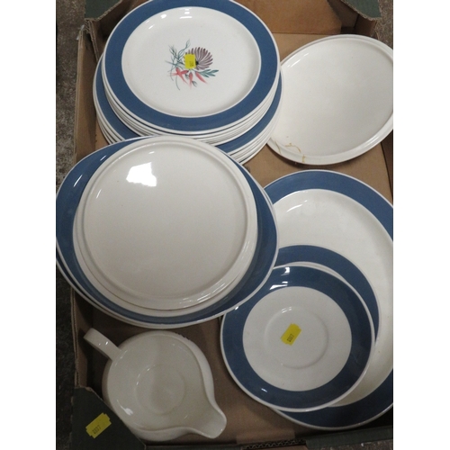 79 - TWO TRAYS OF ASSORTED CERAMICS TO INCLUDE SUSIE COOPER AND A TRAY  OF CORONA WARE CHANTILLY DINNER W... 