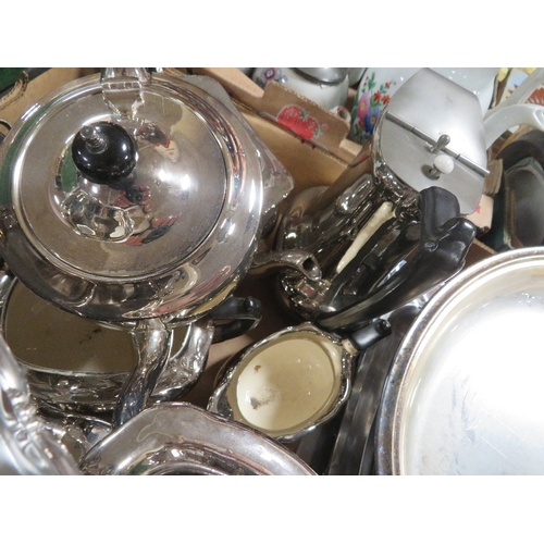 144 - A TRAY OF ASSORTED METAL WARE TOGETHER WITH A TRAY OF CERAMICS