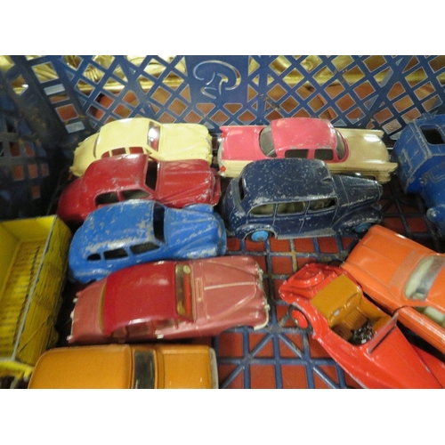 113 - TWENTY TWO UNBOXED VINTAGE DINKY VEHICLES TO INCLUDE CARS, BUSES, LORRIES, TRAIN ETC (POLICE LAND RO... 