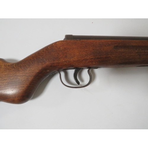 261 - GECADO MODEL 25 VINTAGE AIR RIFLE . 177 CAL' GERMAN MADE. 15 3/4 HINGED BARREL, FRONT BLADE SLIGHT, ... 