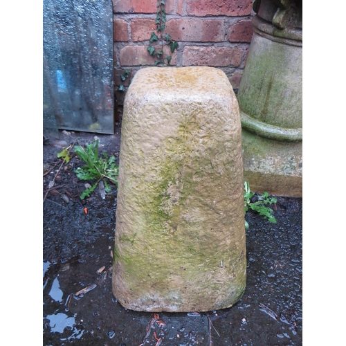 607 - A CASTELLATED CHIMNEY POT A/F TOGETHER WITH A SANDSTONE TYPE BIRD BATH AND A STADDLE STONE TYPE BASE