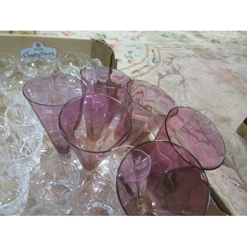 137 - TWO TRAY OF GLASSWARE TO INCLUDE CUT GLASS EXAMPLES, VINTAGE DRESSING TABLE ITEMS