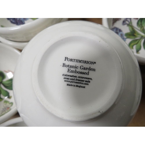 139 - TRAY OF PORTMEIRION, BOTANIC GARDEN BOWLS ETC