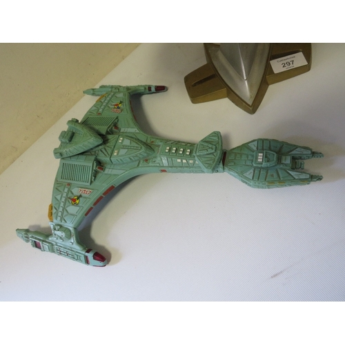 297 - VINTAGE STAR TREK USS ENTERPRISE AND KLINGON SPACECRAFT